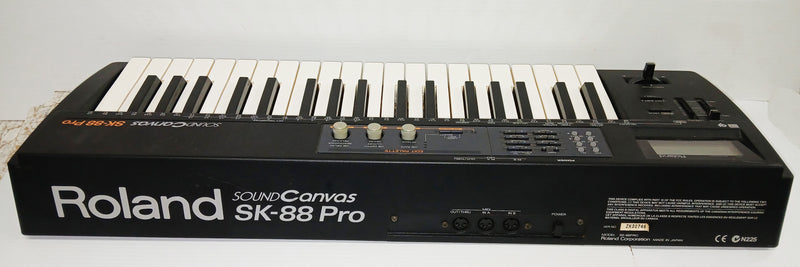 Roland SK-88 PRO Sound Canvas Synthesizer Module Keyboard